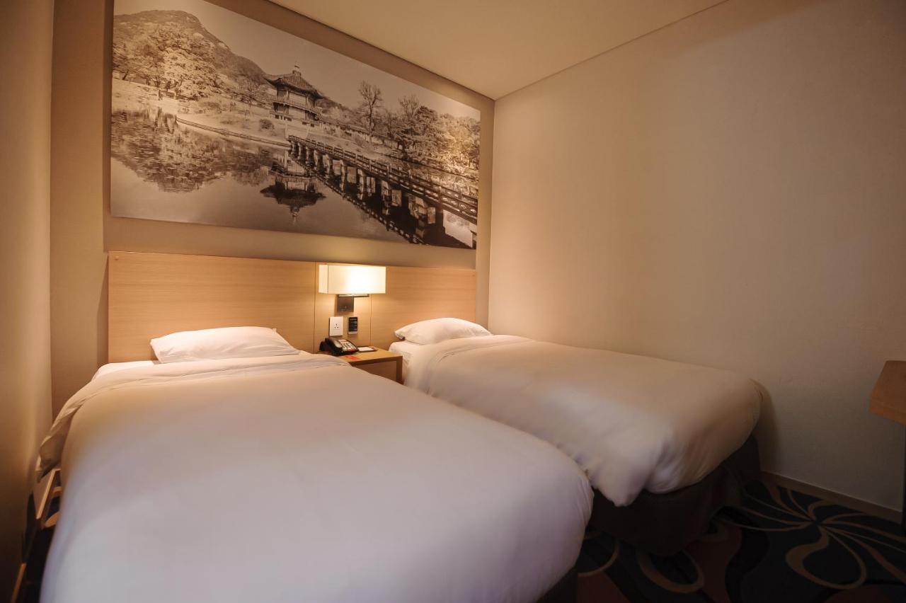 Travelodge Myeongdong Euljiro Seul Dış mekan fotoğraf